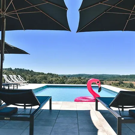 بيت للعطل Large 16th Century Farm Estate In Dordogne *
